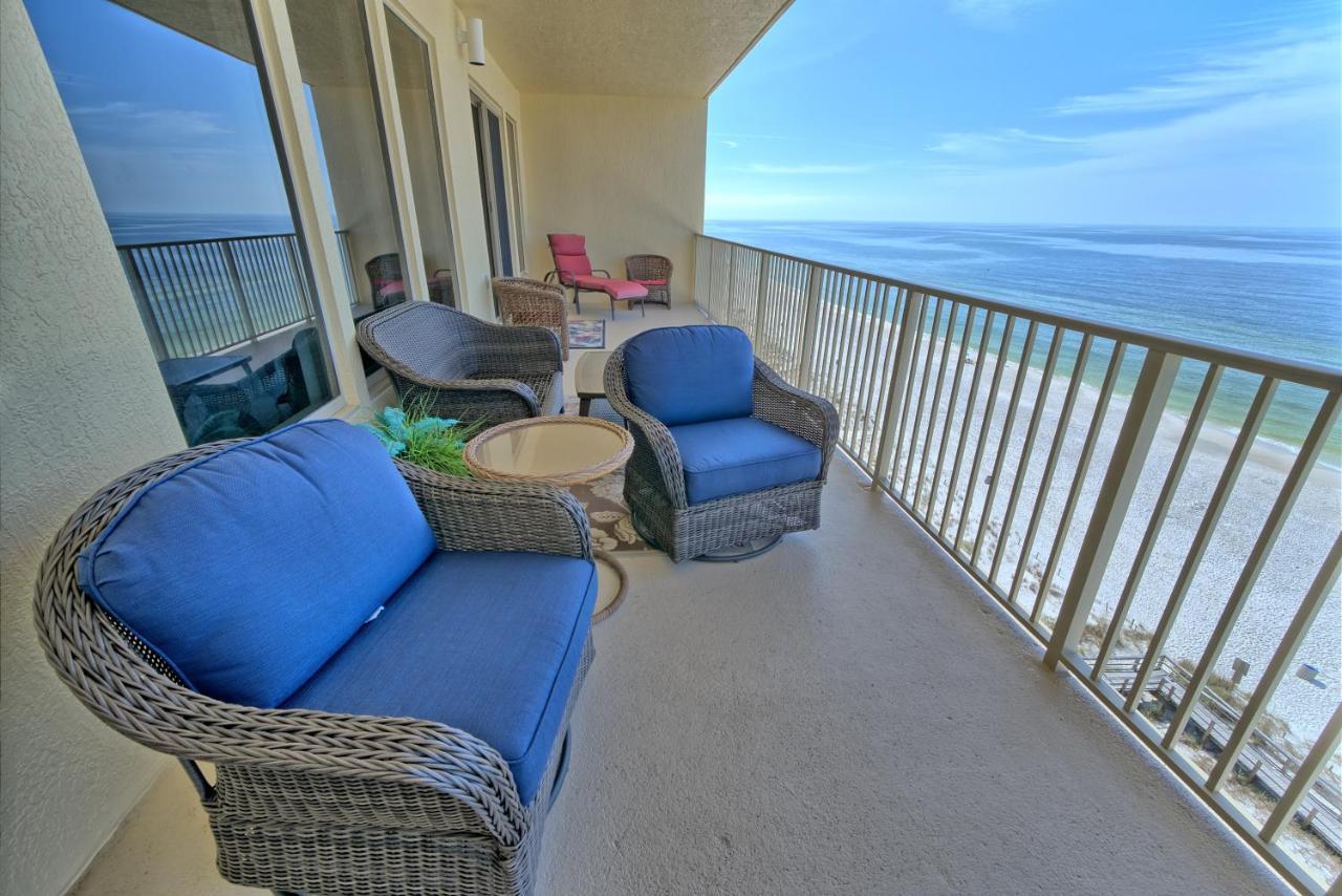 Marvelous With Beachside Pool And Free Poolside Wifi - Unit 0902 Apartment *